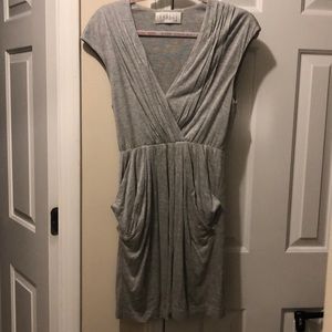 Excellent condition grey dress with pockets!